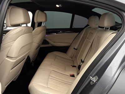 2017 BMW 5 Series - Photo 22