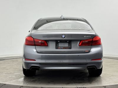 2017 BMW 5 Series - Photo 8