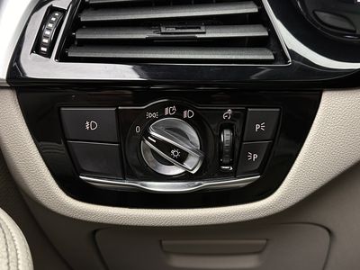 2017 BMW 5 Series - Photo 19