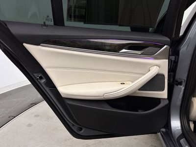 2017 BMW 5 Series - Photo 23