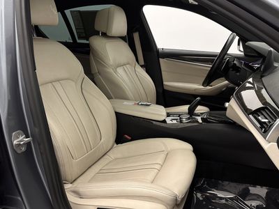2017 BMW 5 Series - Photo 33