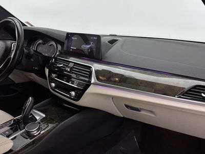 2017 BMW 5 Series - Photo 31
