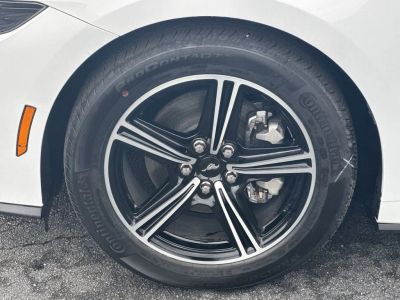 2025 Ford Mustang - Photo 11