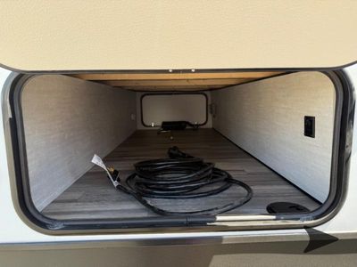 2026 Coachmen RV Apex Ultra-Lite — photo 8 view