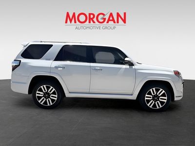 2018 Toyota 4Runner - Photo 2
