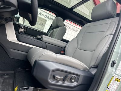 2026 Toyota Tundra — photo 11 view