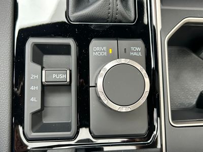 2026 Toyota Tundra — photo 17 view
