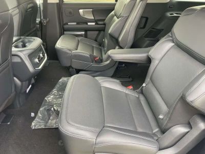 2025 Ford Expedition - Photo 12