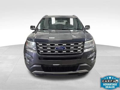 2017 Ford Explorer — side profile view