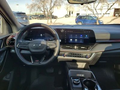 2025 Chevrolet Equinox - Photo 3