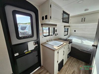 2027 Venture RV Campbound — photo 12 view