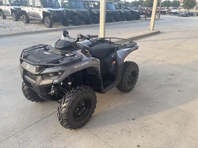 2026 Can-Am Outlander DPS 700 - Photo 2