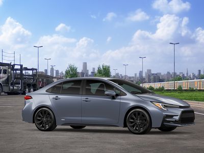 2026 Toyota Corolla Hybrid - Photo 15