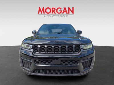 2026 Jeep Grand Cherokee — side profile view
