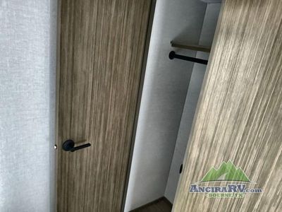 2025 Forest River RV Wildwood X-Lite - Photo 18
