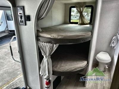 2025 Forest River RV Wildwood X-Lite - Photo 19