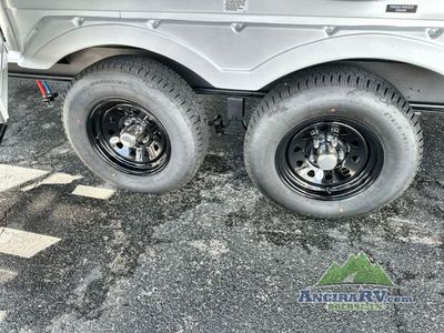 2025 Forest River RV Wildwood X-Lite - Photo 27