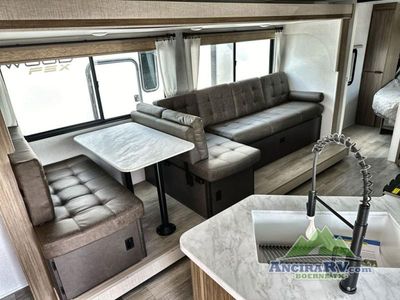 2025 Forest River RV Wildwood X-Lite - Photo 7