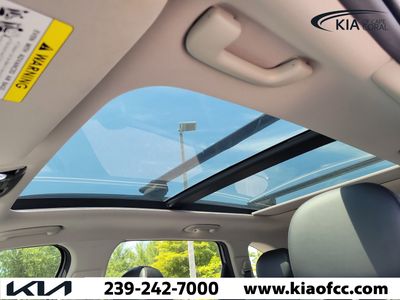 2022 Kia Sorento - Photo 22
