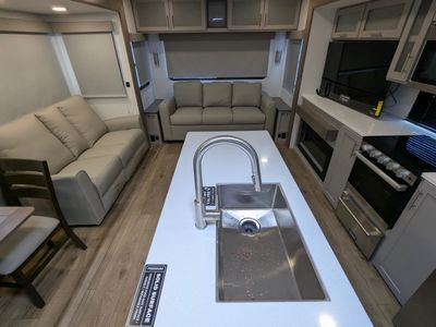 2026 Alliance RV Avenue — photo 14 view