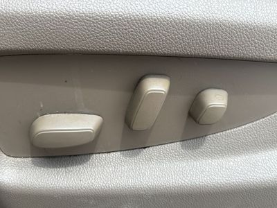 2019 Chevrolet Suburban - Photo 9