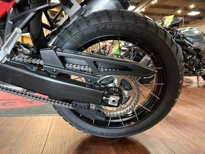2025 Honda Africa Twin - Photo 14