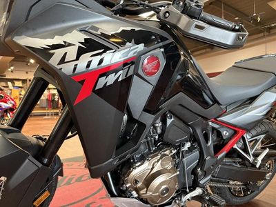 2025 Honda Africa Twin - Photo 9