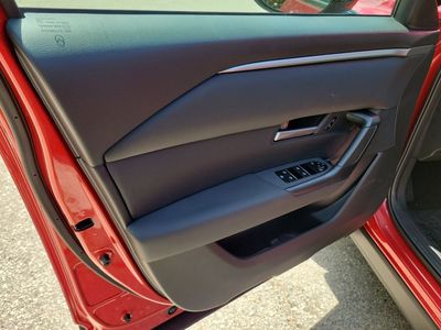 2026 Mazda CX-50 - Photo 19