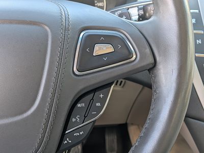 2019 Lincoln MKZ - Photo 25