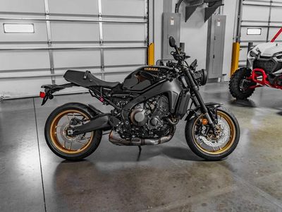 2026 Yamaha XSR900 - Photo 3