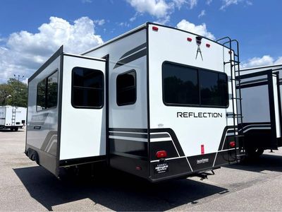 2026 Grand Reflection 150 Series - Photo 3