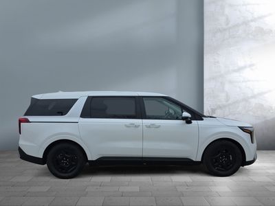 2026 Kia Carnival — photo 7 view
