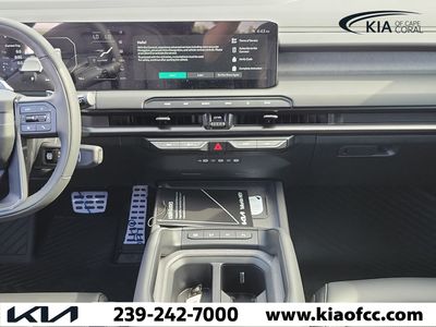2027 Kia Telluride Hybrid - Photo 20
