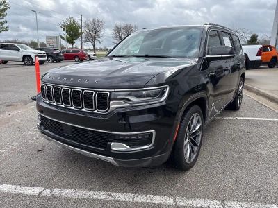 2022 Jeep Wagoneer - Photo 12