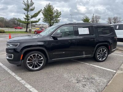 2022 Jeep Wagoneer - Photo 16