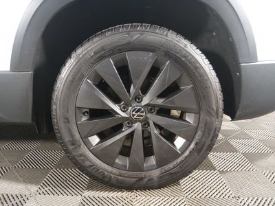 2024 Volkswagen Taos - Photo 10