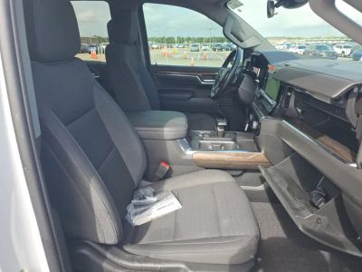 2023 Chevrolet Silverado 1500 — photo 8 view