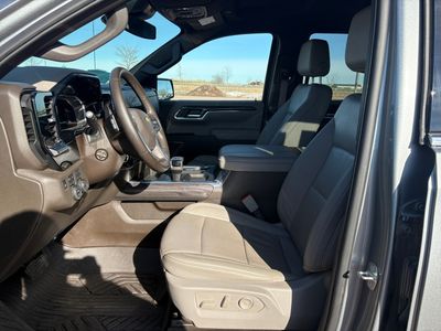 2024 Chevrolet Silverado 1500 — photo 9 view