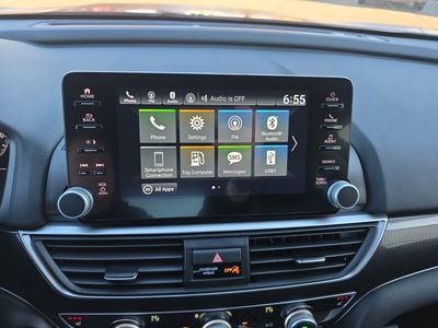 2022 Honda Accord Sedan — photo 8 view
