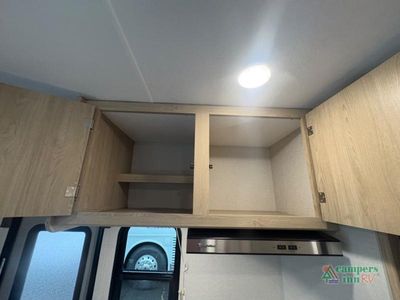 2026 Coachmen RV Leprechaun - Photo 13