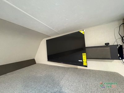 2026 Coachmen RV Leprechaun - Photo 37