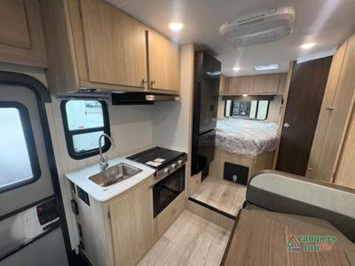 2026 Coachmen RV Leprechaun - Photo 9