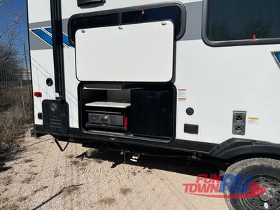 2024 Forest River RV Salem - Photo 15