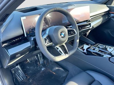 2026 BMW 5 Series - Photo 7