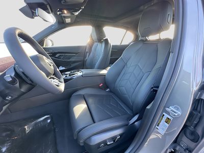 2026 BMW 5 Series - Photo 15