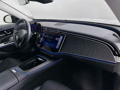 2025 Mercedes-Benz E-Class - Photo 31