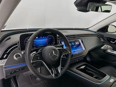 2025 Mercedes-Benz E-Class - Photo 9