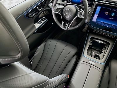 2025 Mercedes-Benz E-Class - Photo 24