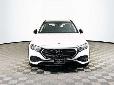 2025 Mercedes-Benz E-Class - Photo 2