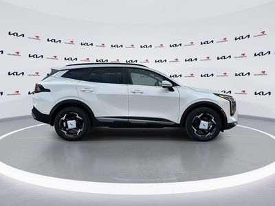 2026 Kia Sportage Hybrid — photo 9 view